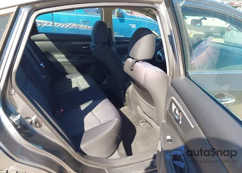 2017 Nissan Altima 2.5 Sv z USA, uszkodzony, nr VIN 1N4AL3AP3HC127530